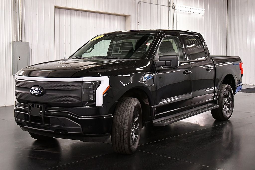 2024 Ford F-150 Lightning Flash 5-1/2' Box