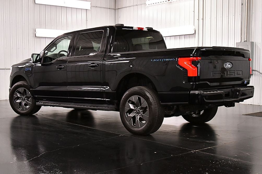 2024 Ford F-150 Lightning Flash 5-1/2' Box