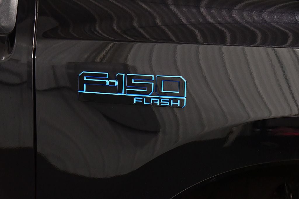 2024 Ford F-150 Lightning Flash 5-1/2' Box