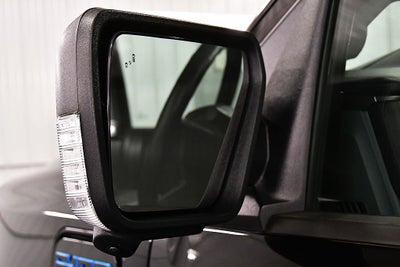 2024 Ford F-150 Lightning Flash 5-1/2' Box
