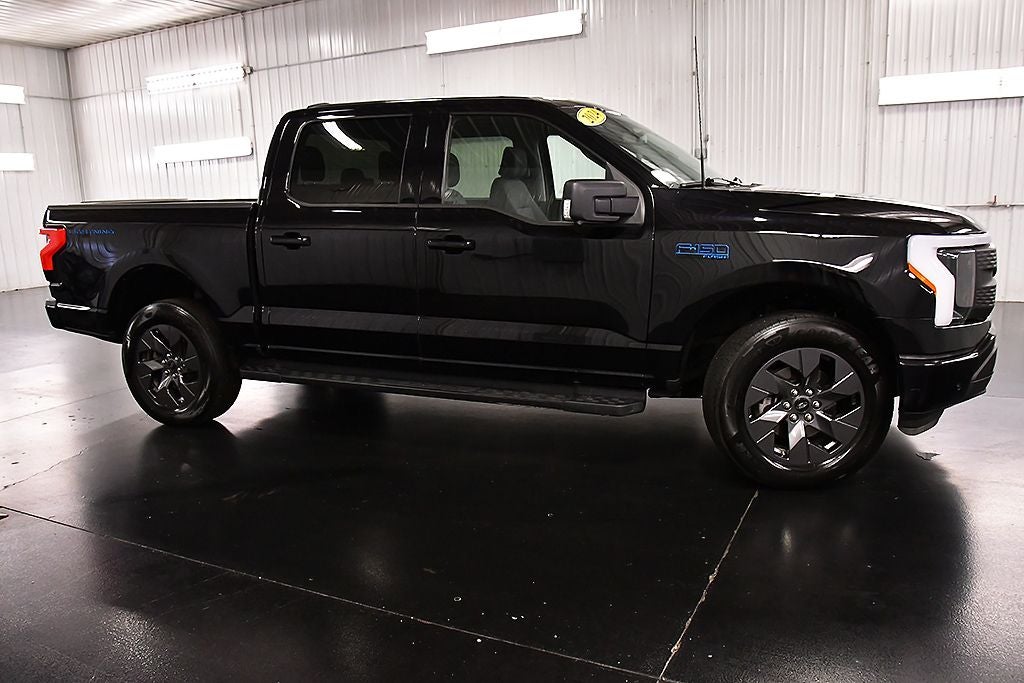 2024 Ford F-150 Lightning Flash 5-1/2' Box