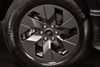 2024 Ford F-150 Lightning Flash 5-1/2' Box