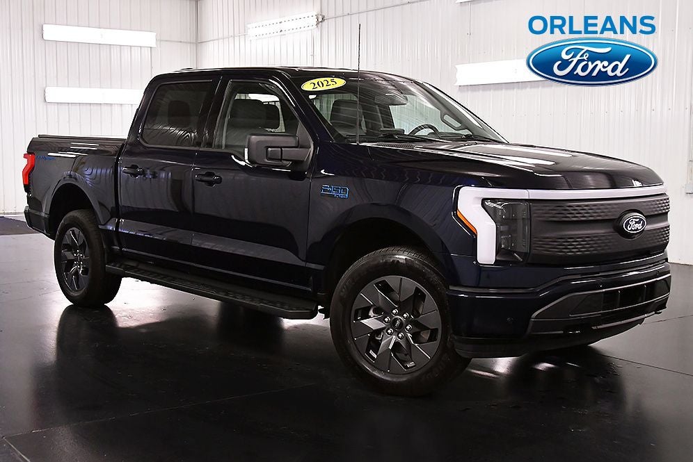 2025 Ford F-150 Lightning Flash 5-1/2' Box