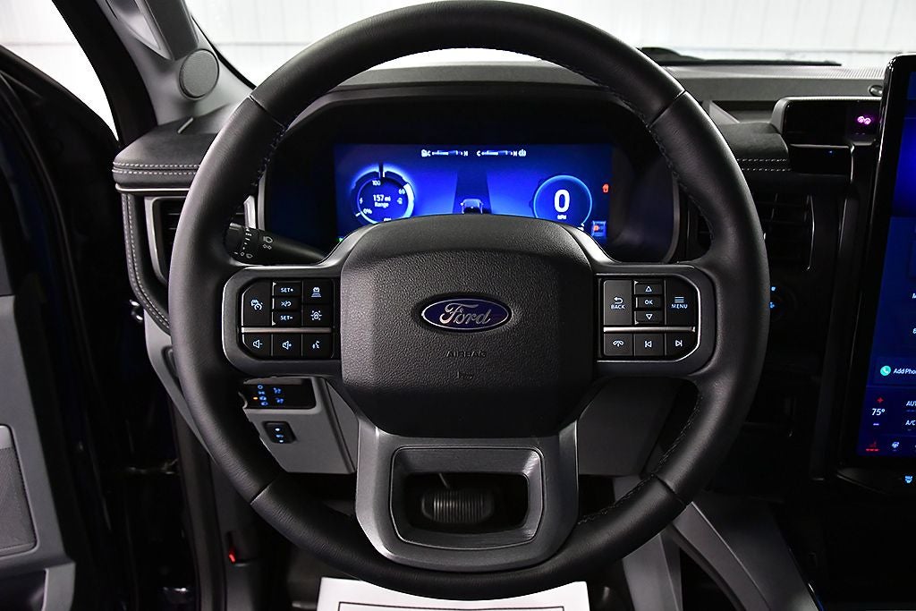 2025 Ford F-150 Lightning Flash 5-1/2' Box