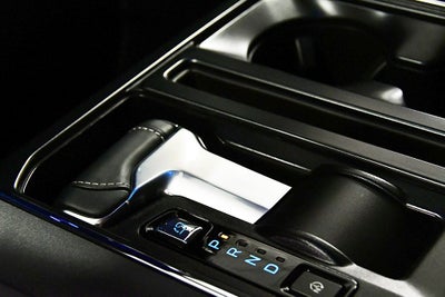 2025 Ford F-150 Lightning Flash 5-1/2' Box
