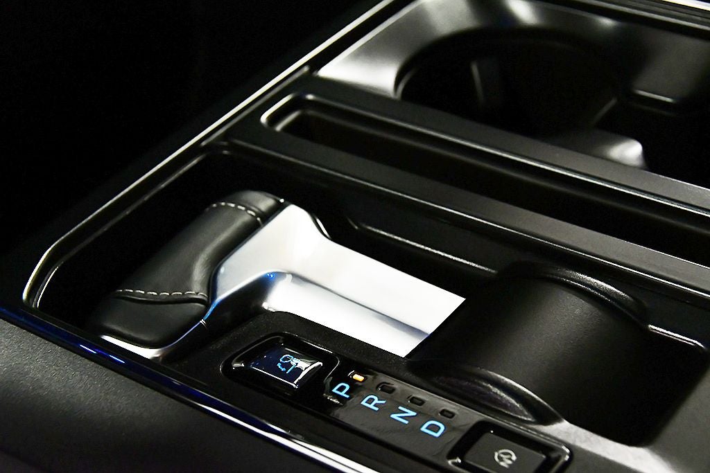 2025 Ford F-150 Lightning Flash 5-1/2' Box