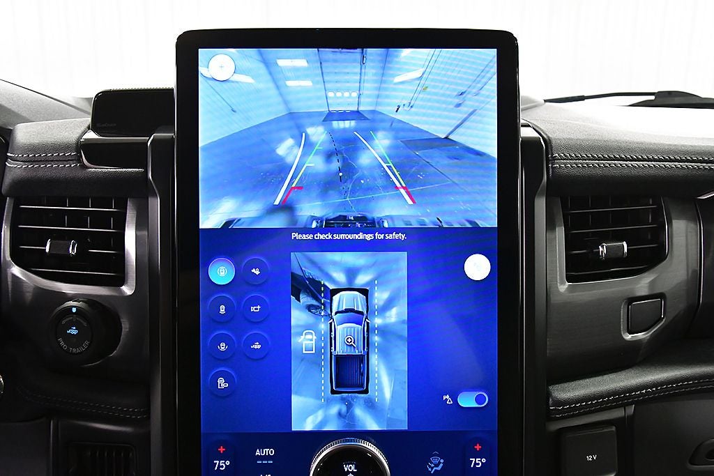 2025 Ford F-150 Lightning Flash 5-1/2' Box