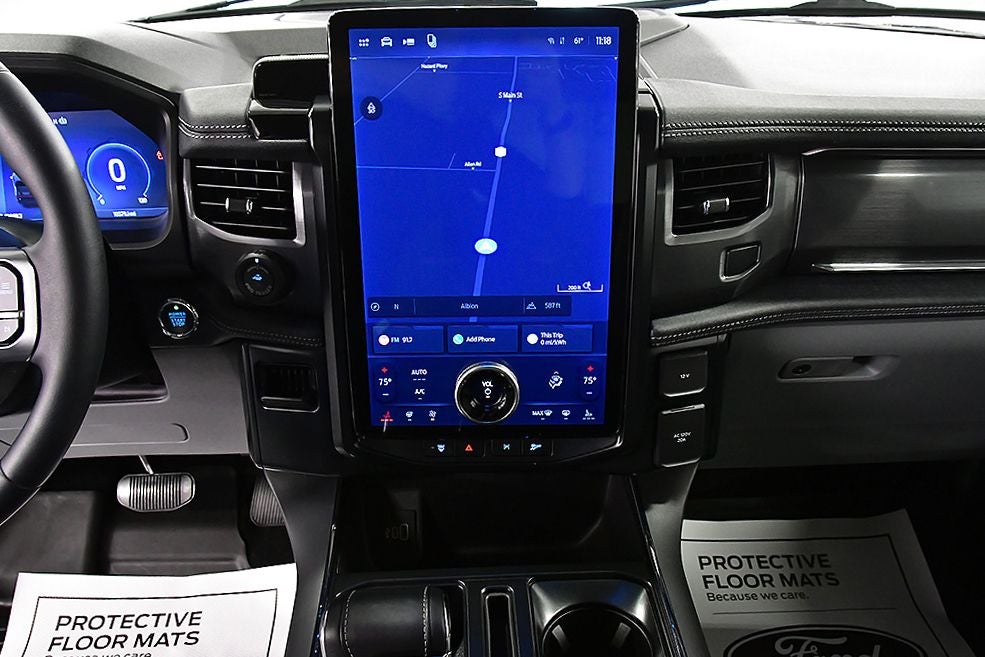 2025 Ford F-150 Lightning Flash 5-1/2' Box