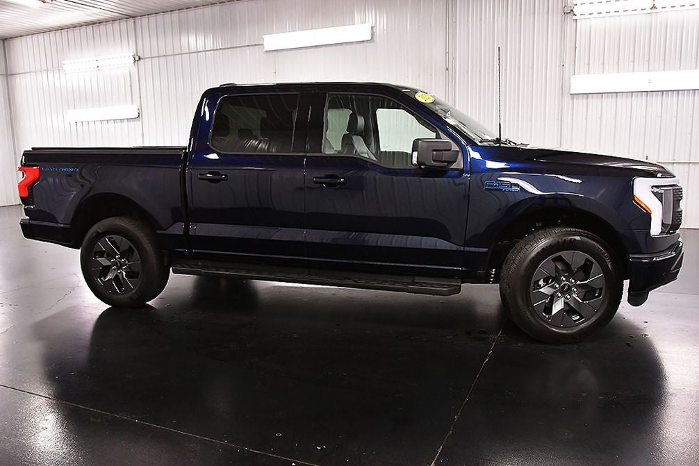 2025 Ford F-150 Lightning Flash 5-1/2' Box