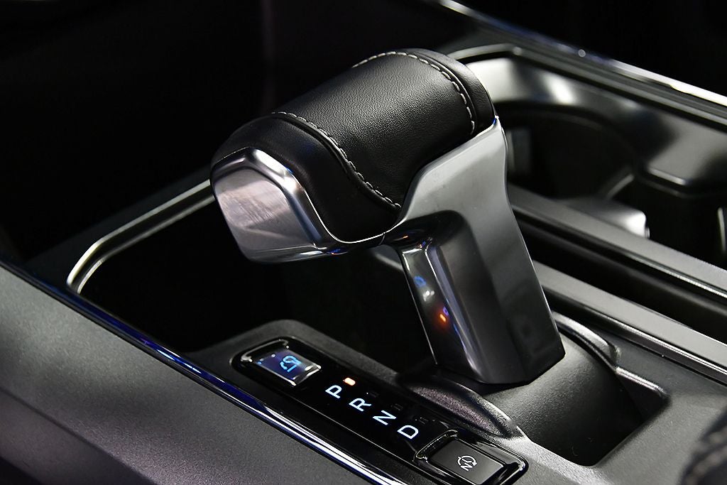 2025 Ford F-150 Lightning Flash 5-1/2' Box