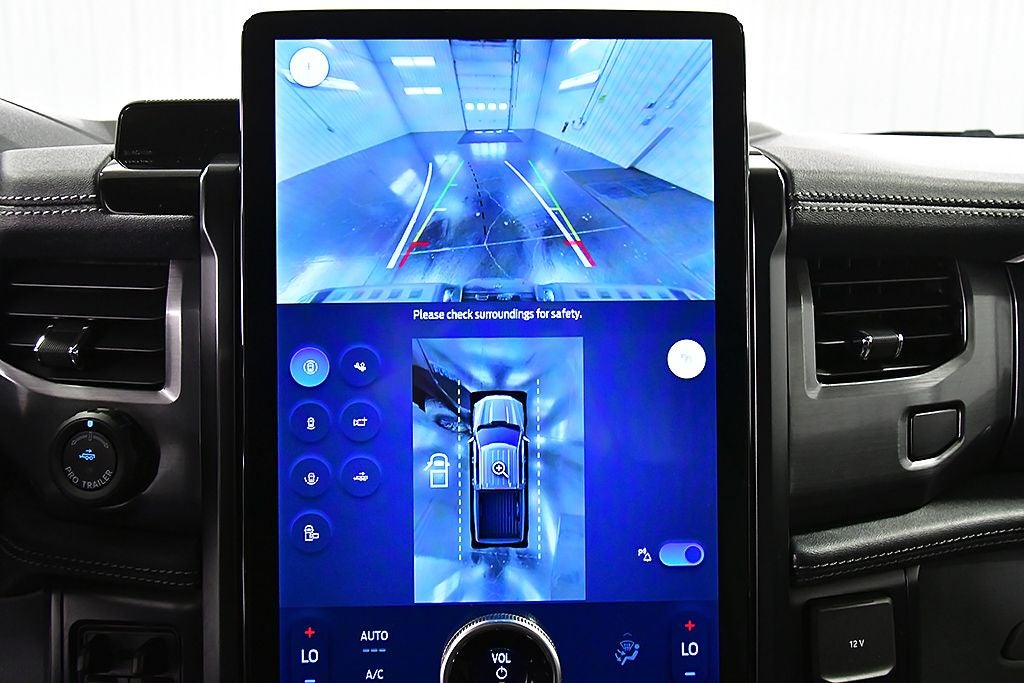 2025 Ford F-150 Lightning Flash 5-1/2' Box