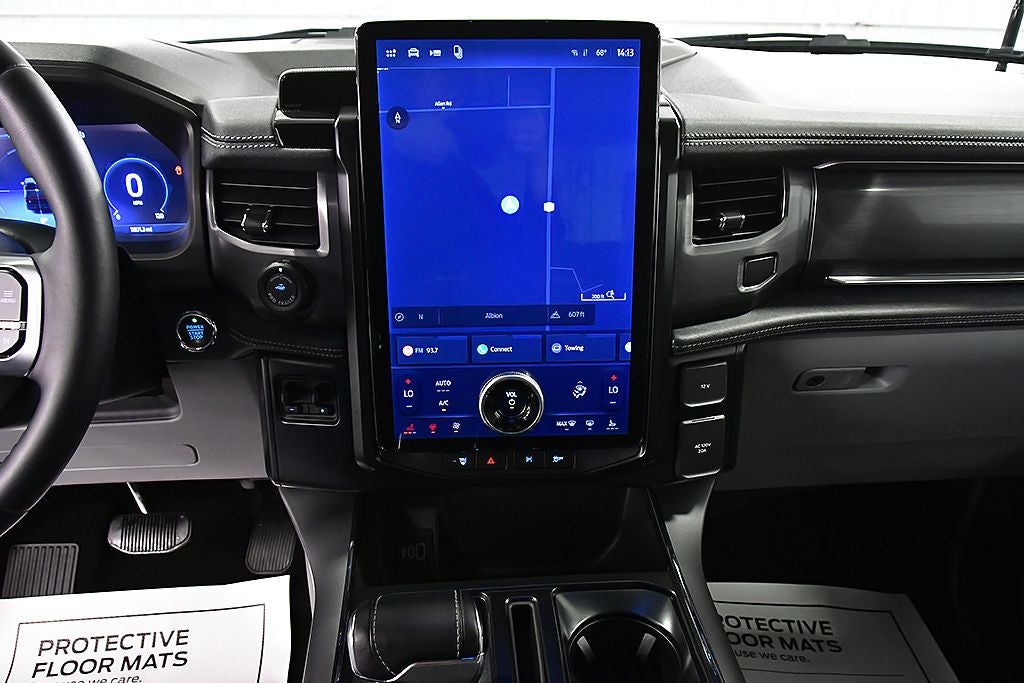 2025 Ford F-150 Lightning Flash 5-1/2' Box