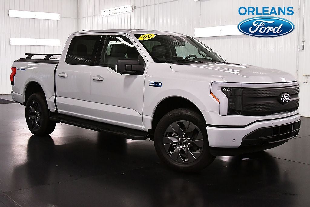 2025 Ford F-150 Lightning Flash 5-1/2' Box