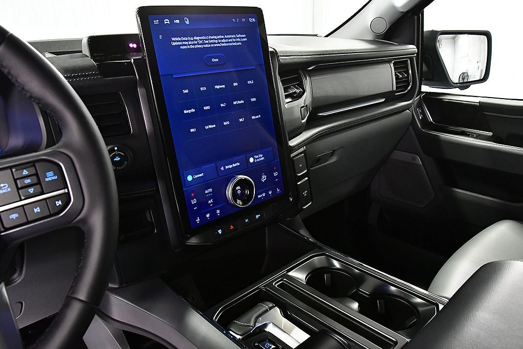 2025 Ford F-150 Lightning Flash 5-1/2' Box