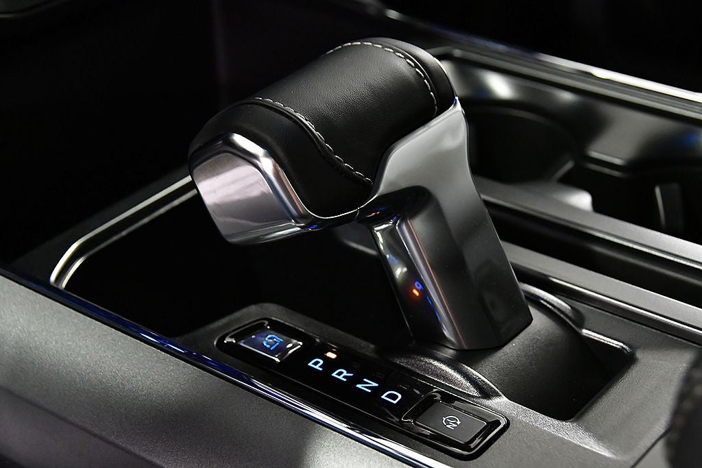 2025 Ford F-150 Lightning Flash 5-1/2' Box