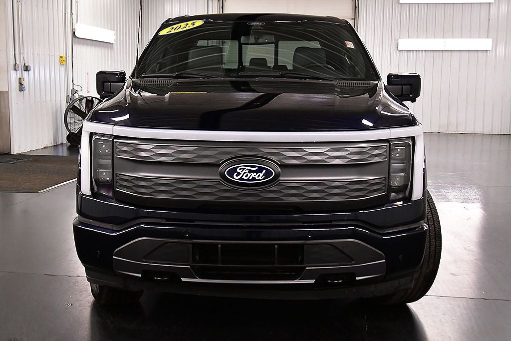 2025 Ford F-150 Lightning Lariat 5-1/2' Box