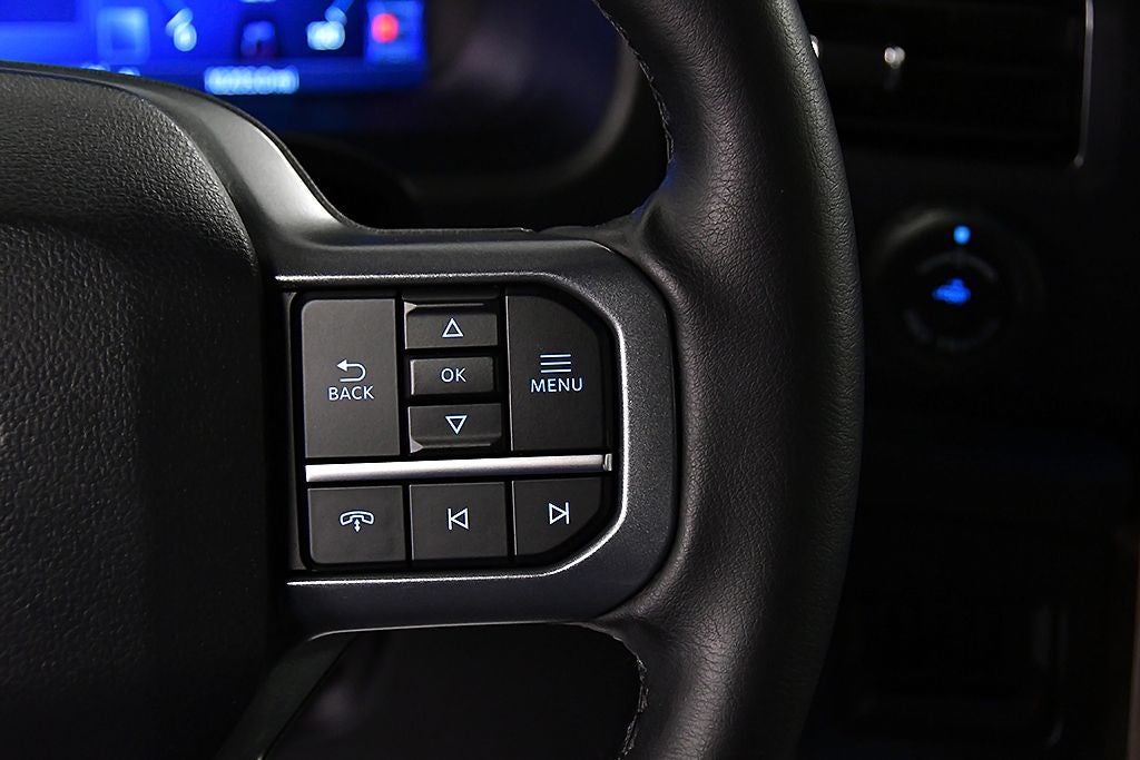 2025 Ford F-150 Lightning Lariat 5-1/2' Box