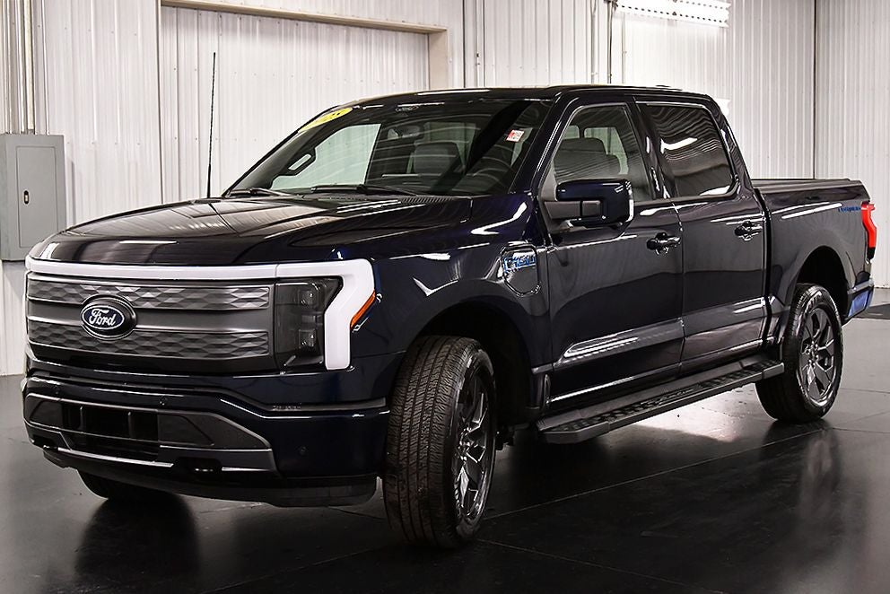2025 Ford F-150 Lightning Lariat 5-1/2' Box