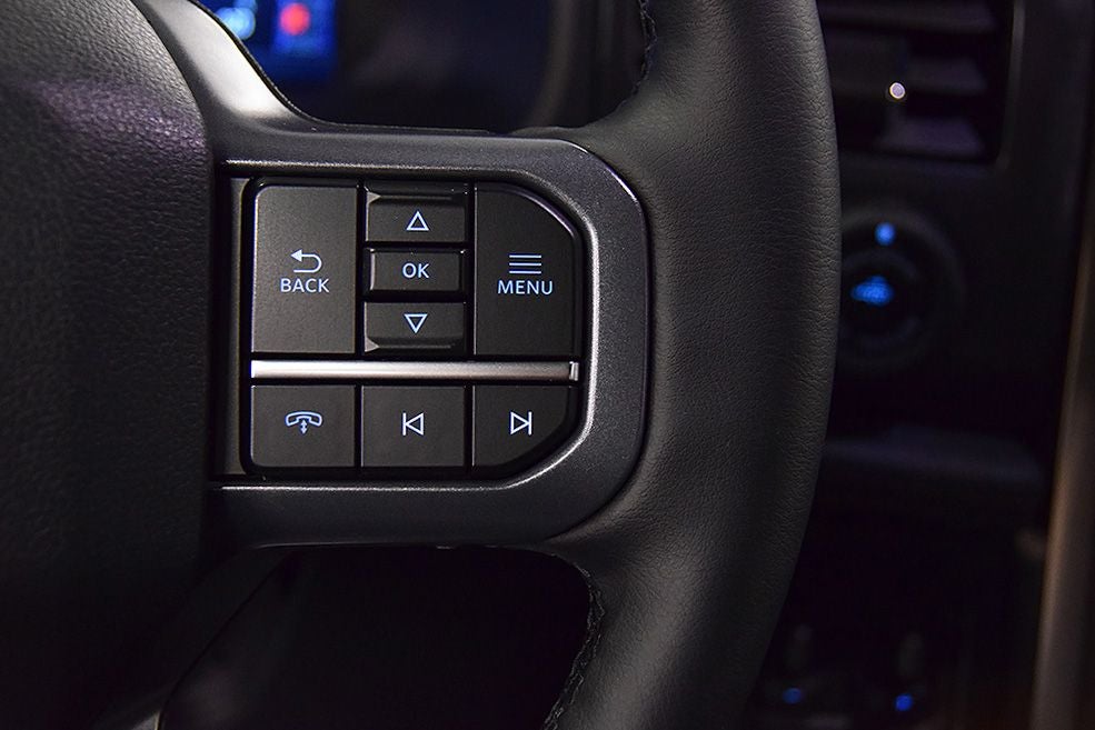 2025 Ford F-150 Lightning Lariat 5-1/2' Box