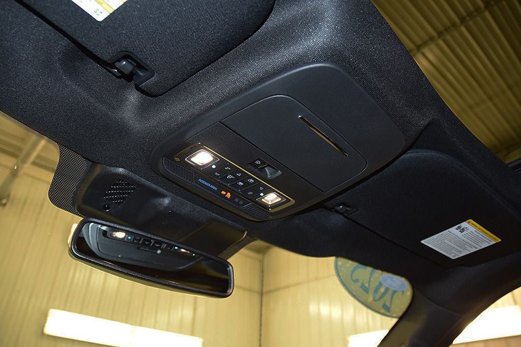 2025 Ford F-150 Lightning Lariat 5-1/2' Box