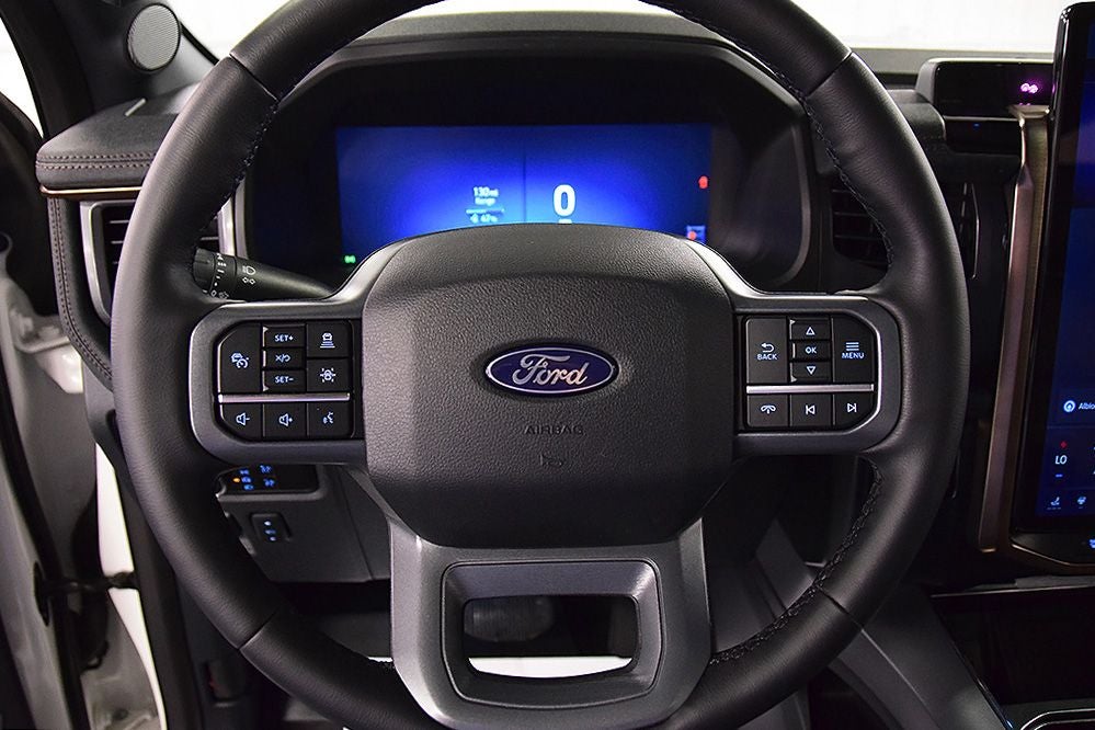 2025 Ford F-150 Lightning Lariat 5-1/2' Box