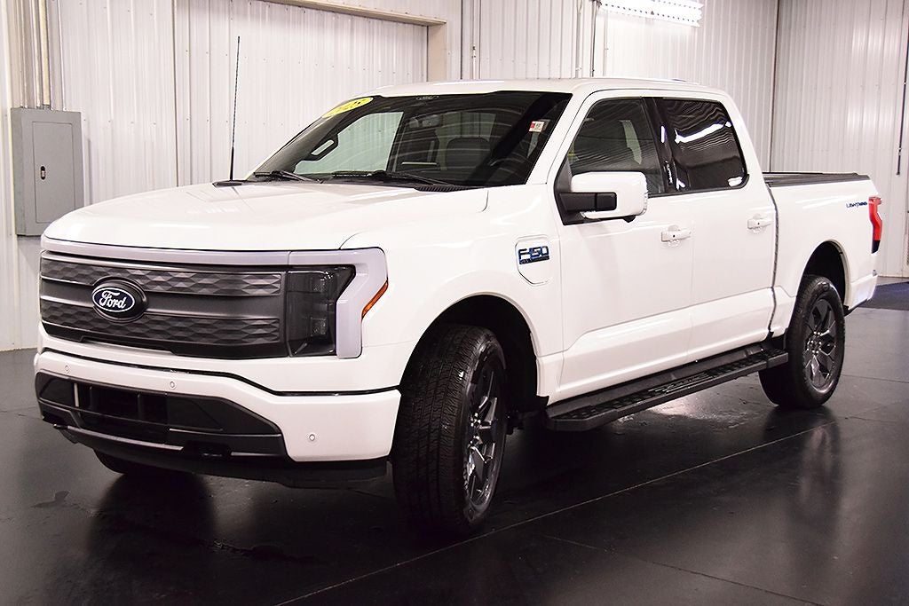 2025 Ford F-150 Lightning Lariat 5-1/2' Box