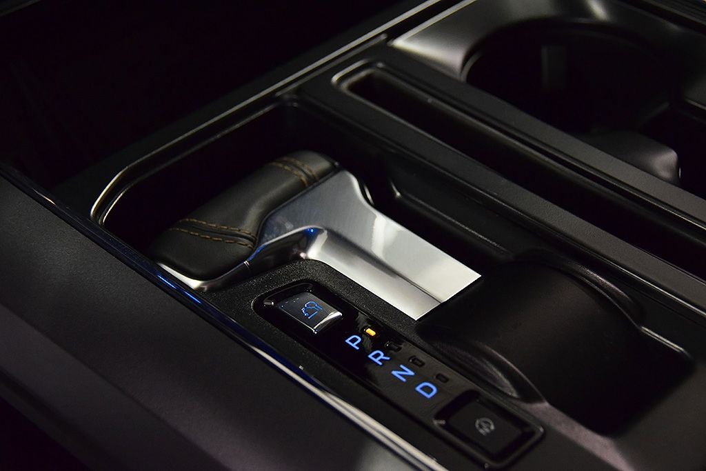 2025 Ford F-150 Lightning Lariat 5-1/2' Box