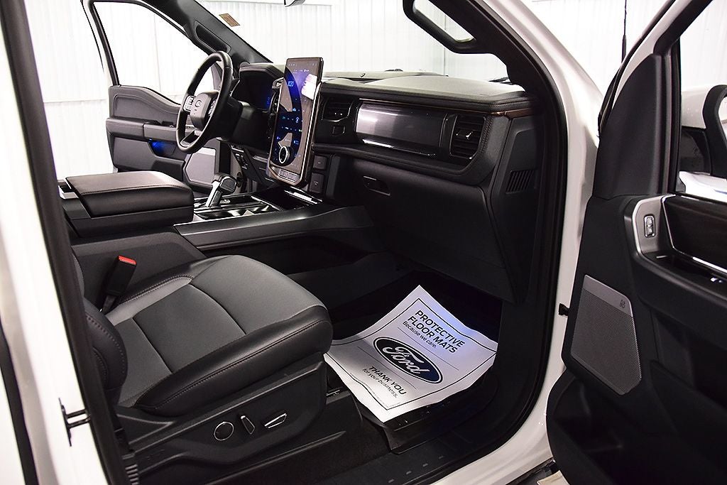 2025 Ford F-150 Lightning Lariat 5-1/2' Box