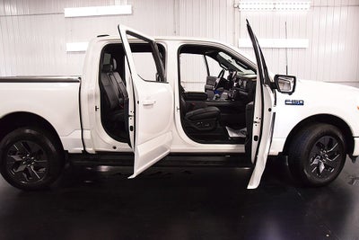 2025 Ford F-150 Lightning Lariat 5-1/2' Box