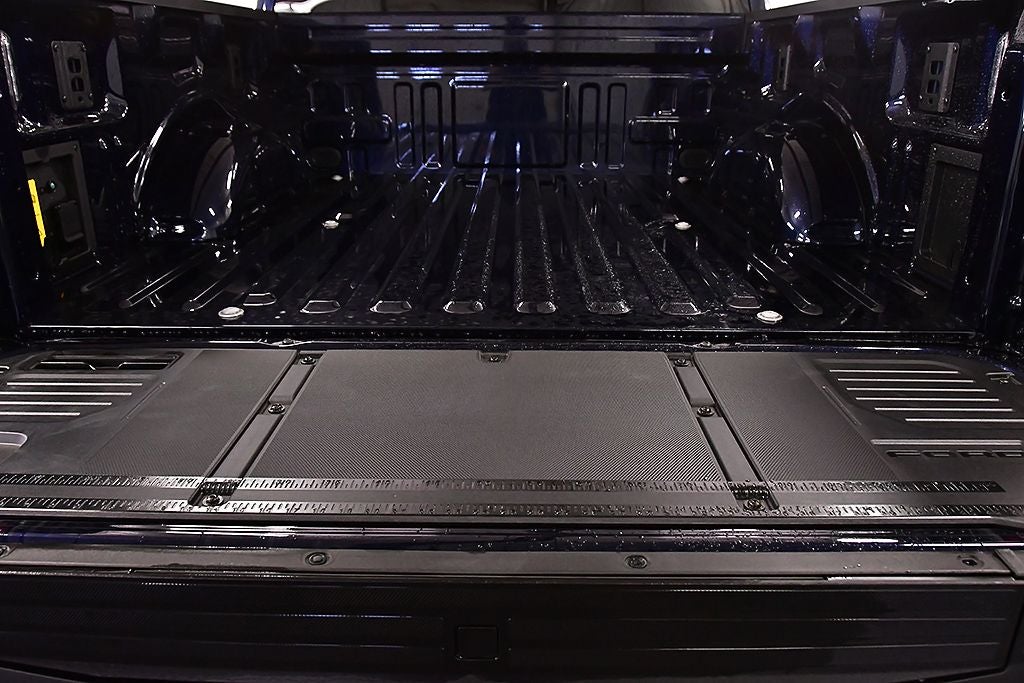 2025 Ford F-150 Lightning Lariat 5-1/2' Box