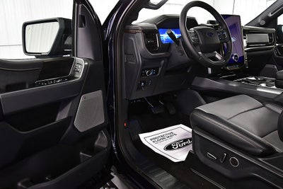 2025 Ford F-150 Lightning Lariat 5-1/2' Box