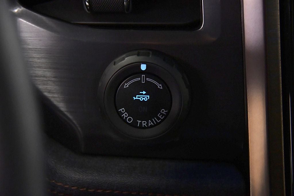 2025 Ford F-150 Lightning Lariat 5-1/2' Box