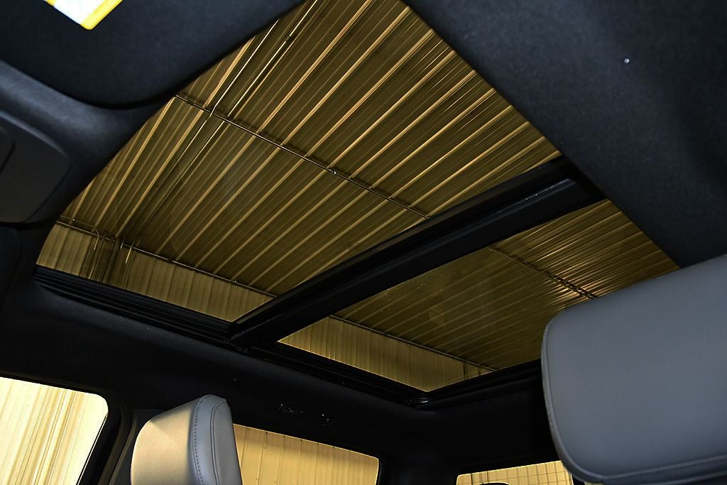 2025 Ford F-150 Lightning Lariat 5-1/2' Box