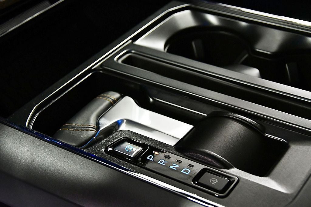 2025 Ford F-150 Lightning Lariat 5-1/2' Box