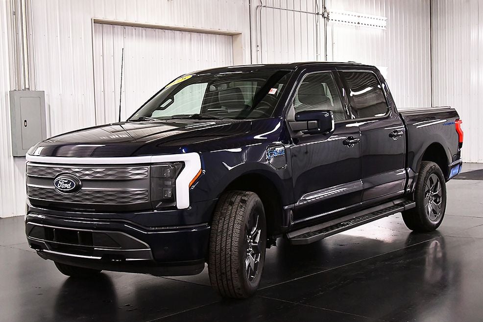 2025 Ford F-150 Lightning Lariat 5-1/2' Box