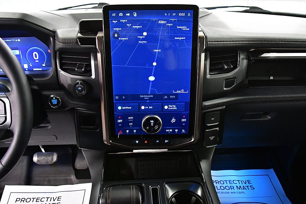 2025 Ford F-150 Lightning Lariat 5-1/2' Box