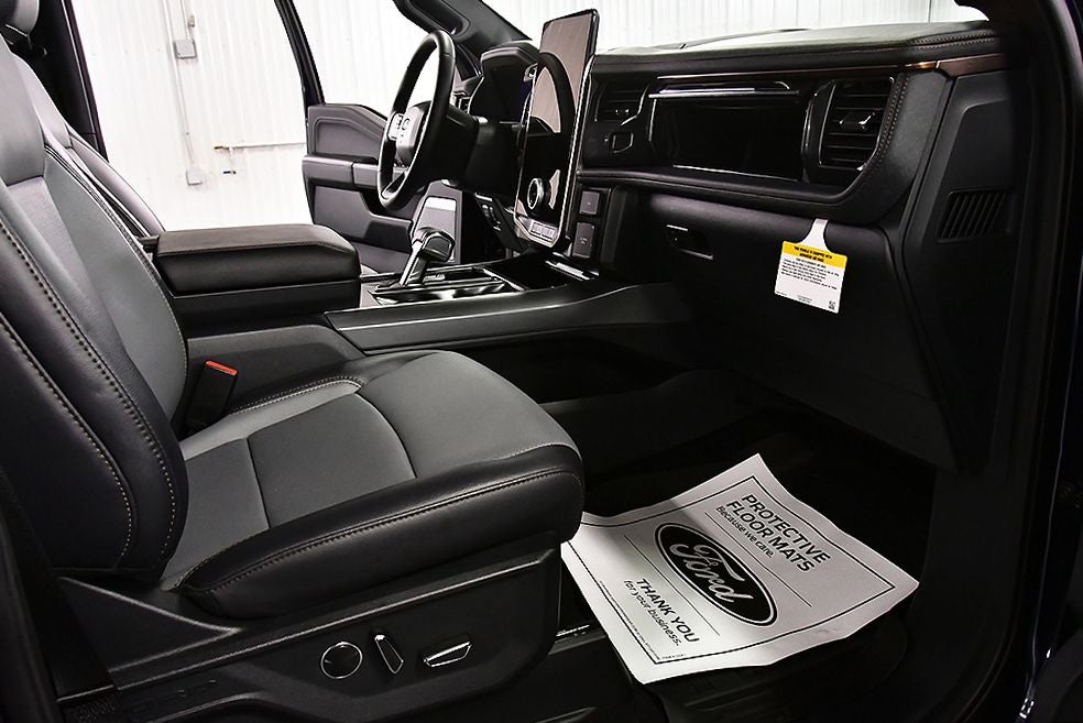 2025 Ford F-150 Lightning Lariat 5-1/2' Box