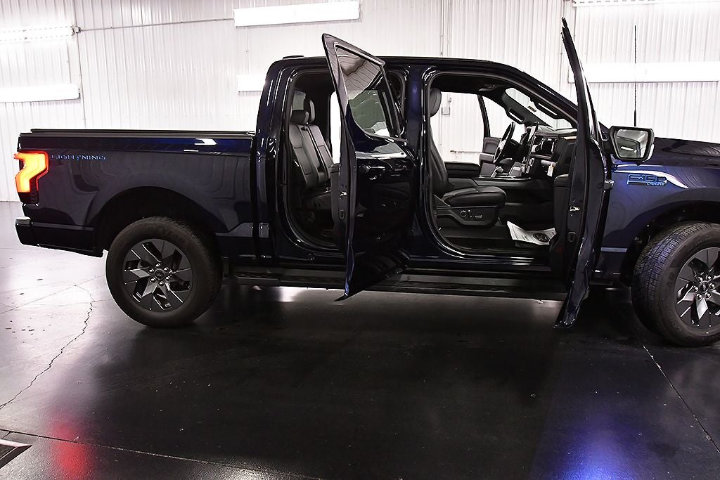 2025 Ford F-150 Lightning Lariat 5-1/2' Box