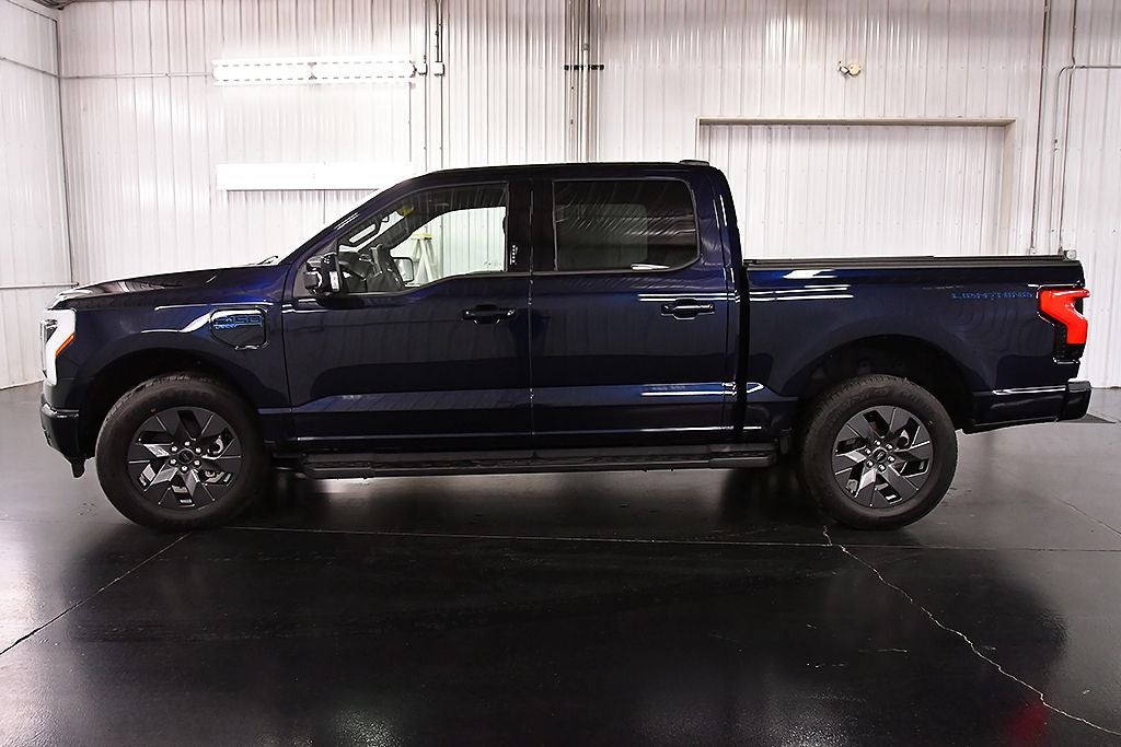 2025 Ford F-150 Lightning Lariat 5-1/2' Box