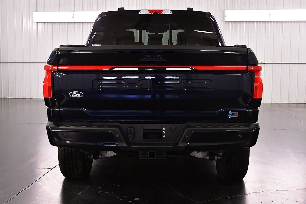 2025 Ford F-150 Lightning Lariat 5-1/2' Box