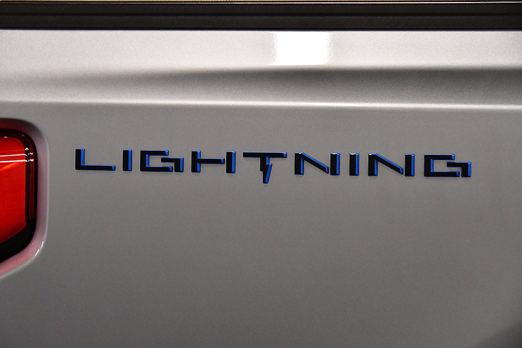 2024 Ford F-150 Lightning Platinum 5-1/2' Box