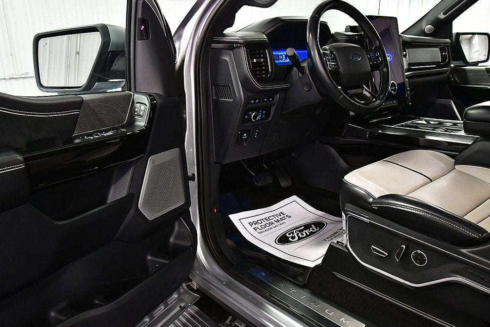 2024 Ford F-150 Lightning Platinum 5-1/2' Box