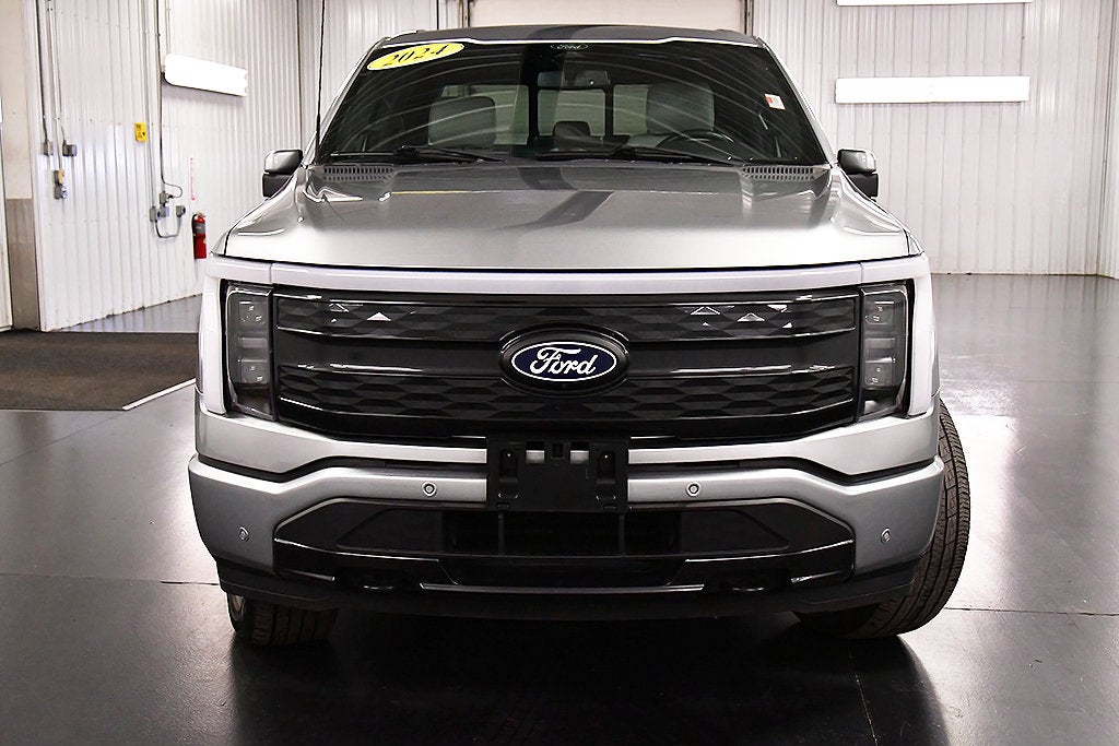 2024 Ford F-150 Lightning Platinum 5-1/2' Box