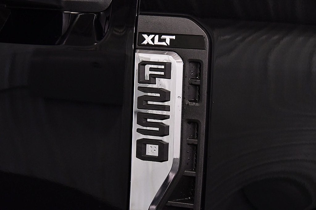 2026 Ford F-250SD XLT 6-3/4' Box