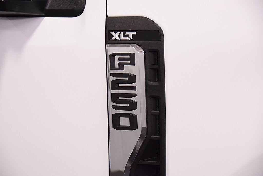 2026 Ford F-250SD XLT 6-3/4' Box