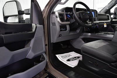 2026 Ford F-250SD XLT 8' Box