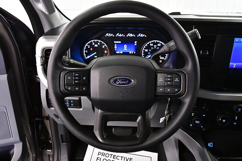 2026 Ford F-250SD XLT 8' Box