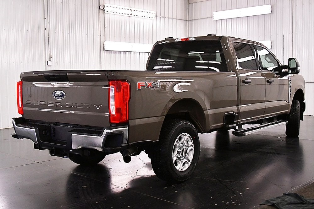 2026 Ford F-250SD XLT 8' Box