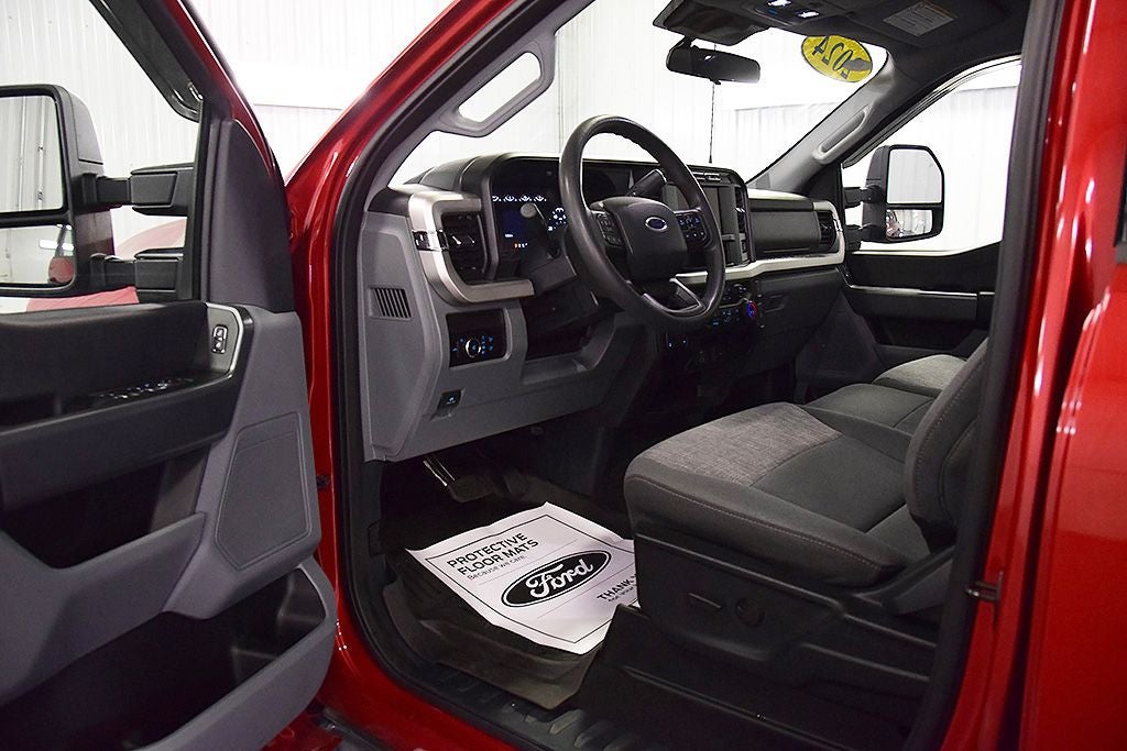 2024 Ford F-250SD XLT 8' Box