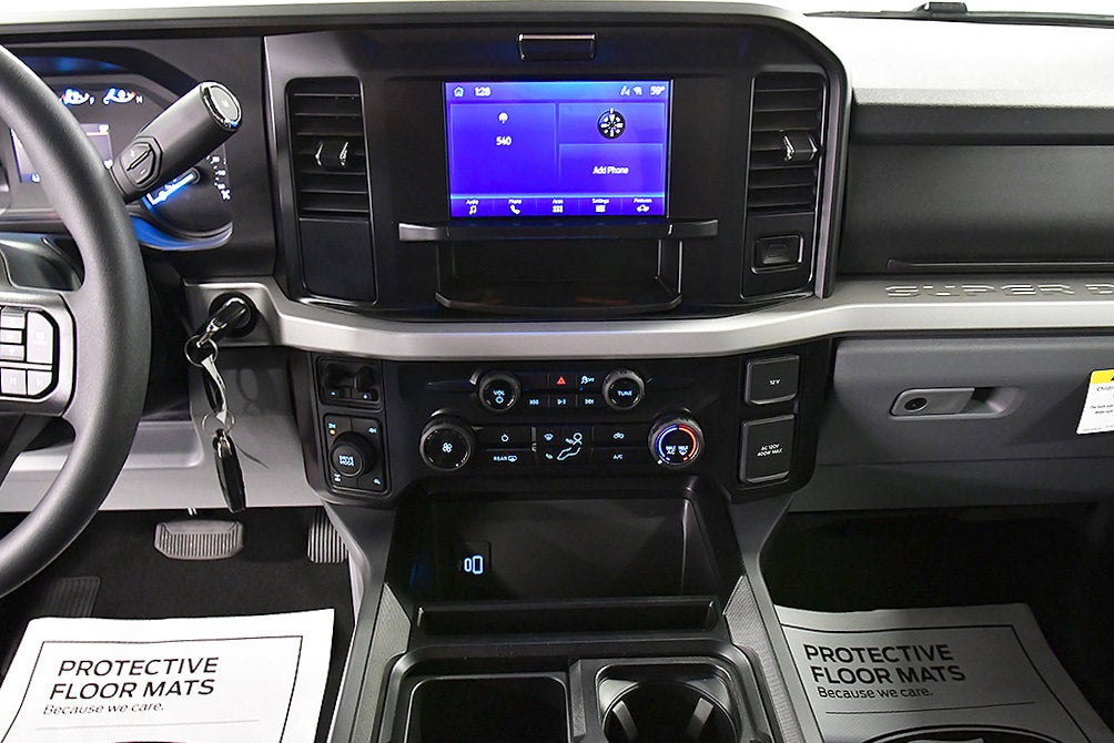 2027 Ford F-250SD XLT 6-3/4' Box